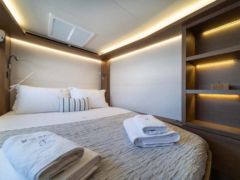 Katamaran mieten in Álimos zum besten Preis