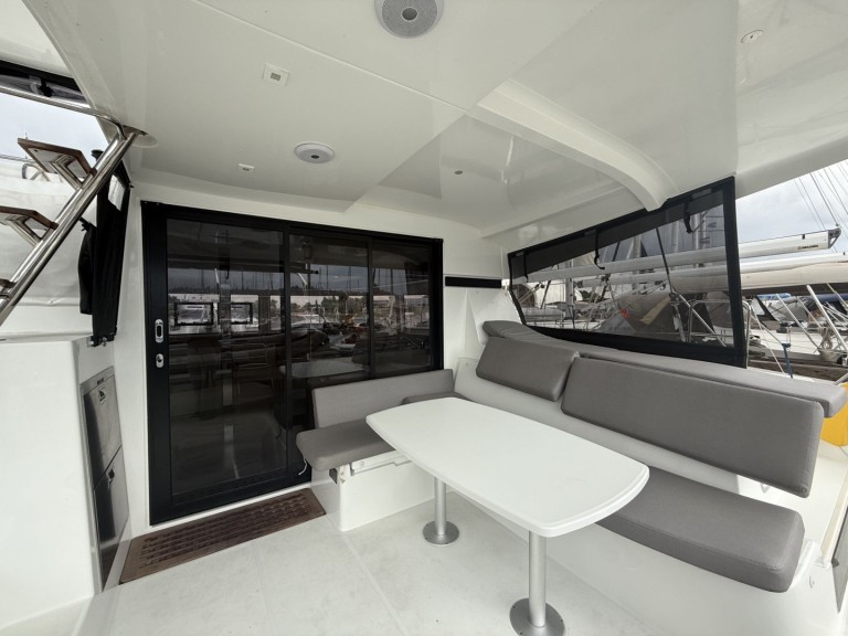 Katamaran mieten in Gouviá - Lagoon Lagoon 42