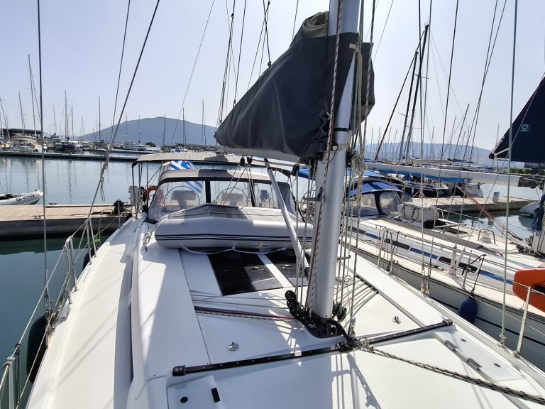 Segelboot mieten in Lefkáda zum besten Preis