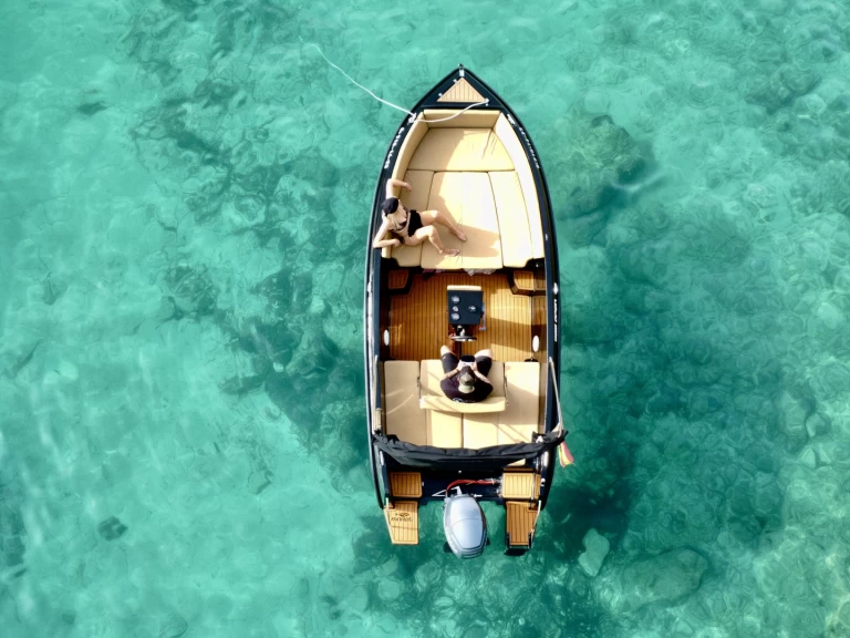 Motorboot mieten in Sant Antoni de Portmany zum besten Preis