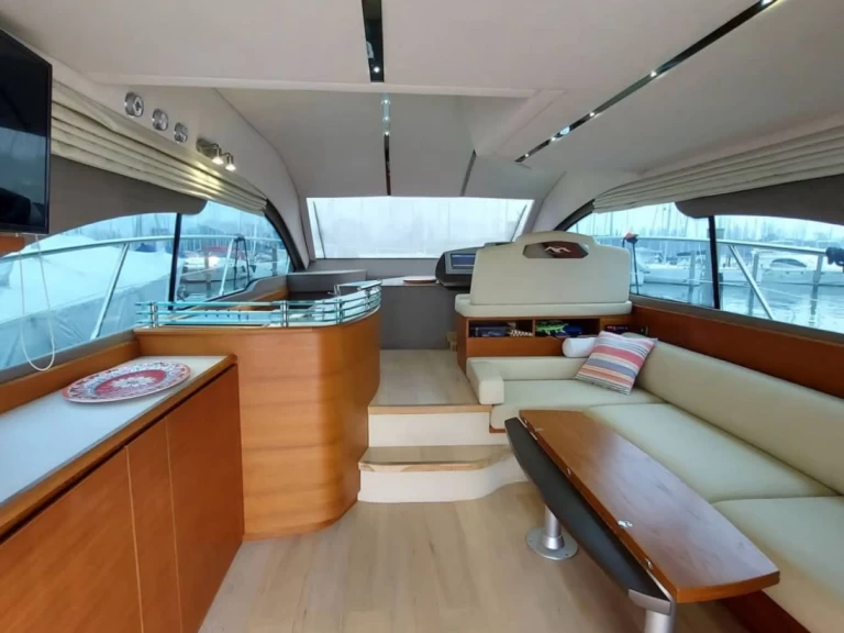 Motorboot mit oder ohne Skipper Intermarine mieten in Portisco