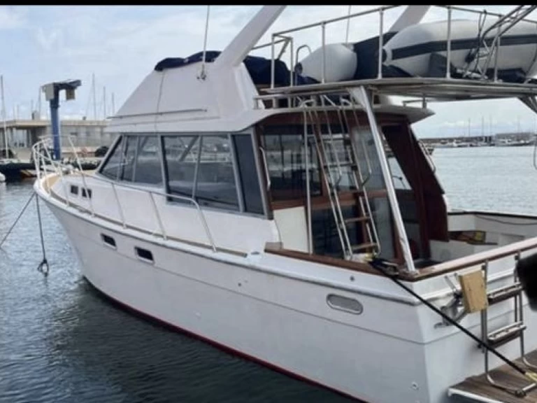 YachtCharter in Valencia - Bayliner Bayliner 3288 Fly auf SamBoat