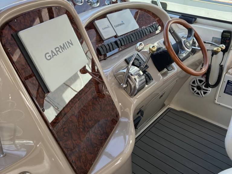 Boot mieten Miami günstig Sea Ray 410 Sundancer