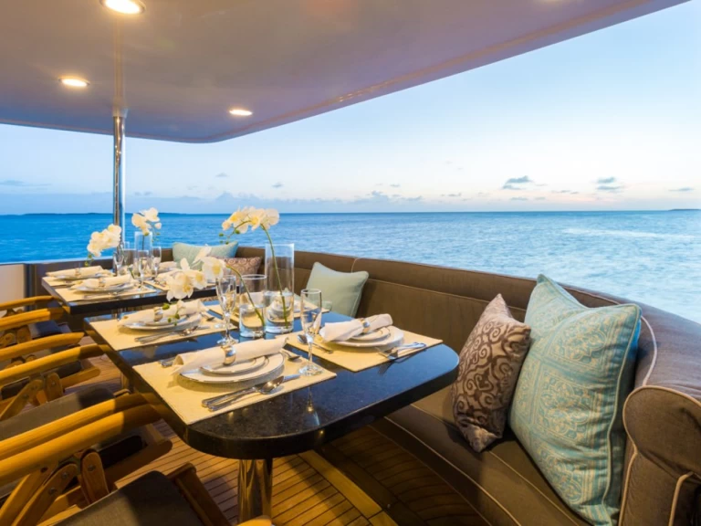 YachtCharter in St. Martin - Crescent UNBRIDLED auf SamBoat