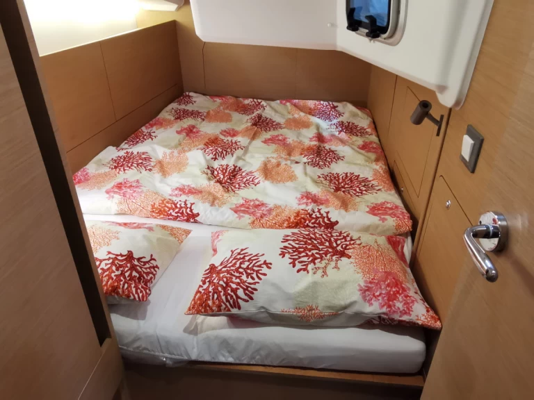 Vermietung Segelboot Jeanneau mit Führerschein