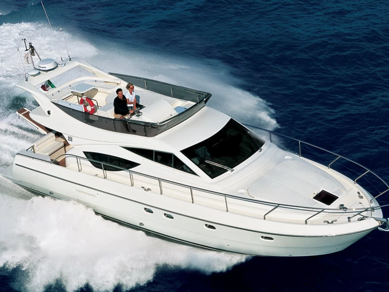 Bootsverleih Ferretti Ferretti 460 Panaji Samboat
