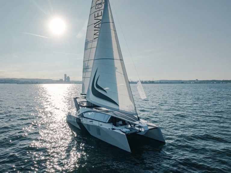 Boot mieten Paradise Island günstig Wave 60 - 4 + 2 cab.