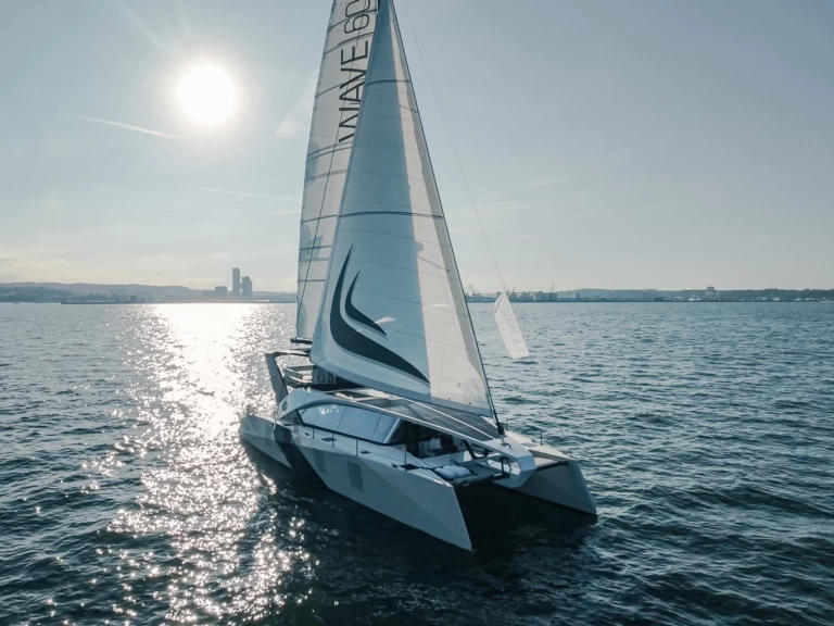 Boot mieten Paradise Island günstig Wave 60 - 4 + 2 cab.