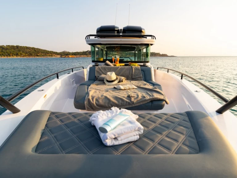 Bootsverleih Axopar Axopar 37 XC Cross Cabin Lagonisí Samboat