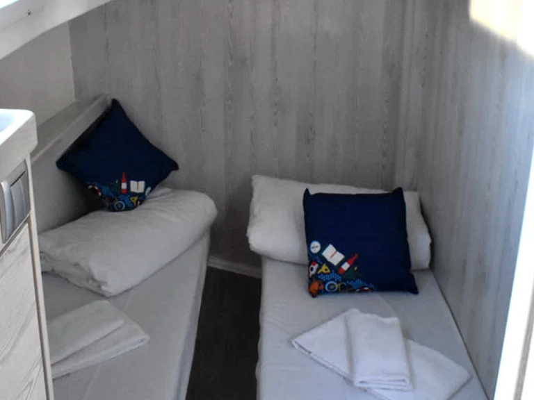 YachtCharter in Branges - Le Boat Horizon 5 auf SamBoat