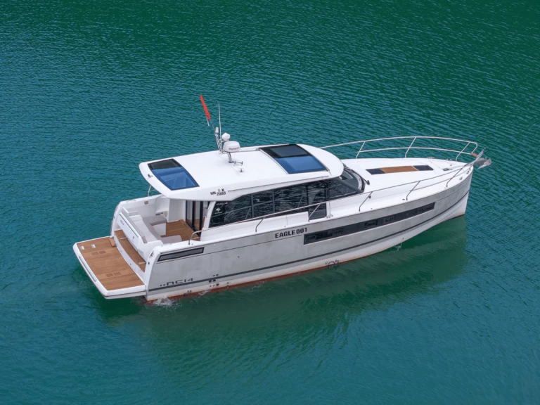 Vermietung Motorboot Jeanneau mit Führerschein