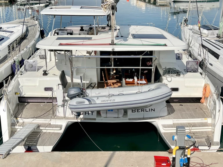 Vermietung Katamaran Lagoon mit Führerschein