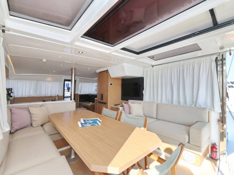 YachtCharter in Capo d'Orlando - Bali Bali 4.2 auf SamBoat