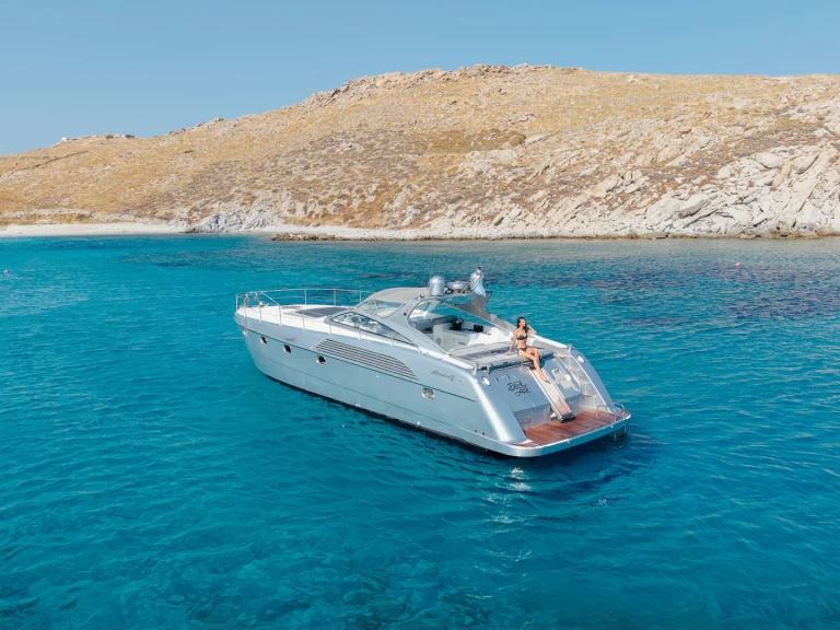 Motorboot mieten in Athen zum besten Preis