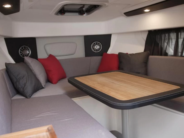 Motorboot mieten in s'Arenal zum besten Preis