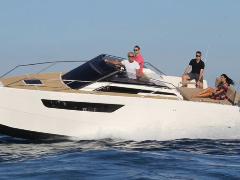 Motorboot mieten in Cala d'Or zum besten Preis