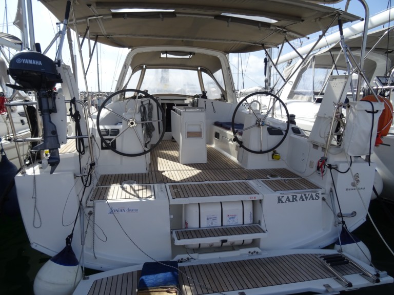 Ein Bénéteau Oceanis 38 mieten in Lefkáda