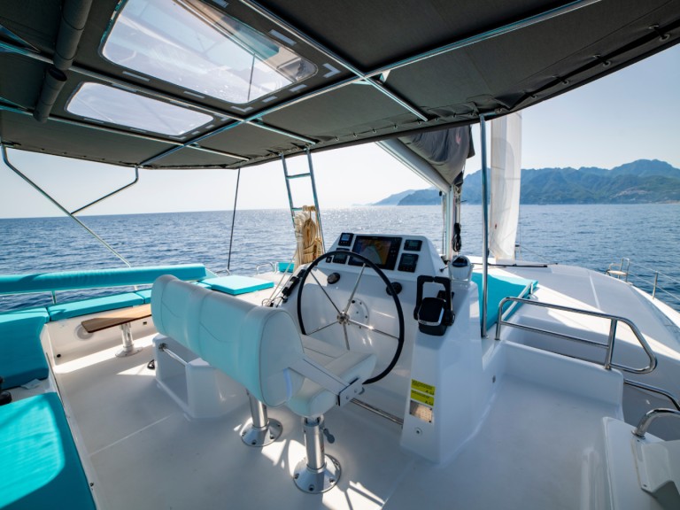 Ein Dufour Dufour Catamarans 48 Sail mieten in Castiglioncello