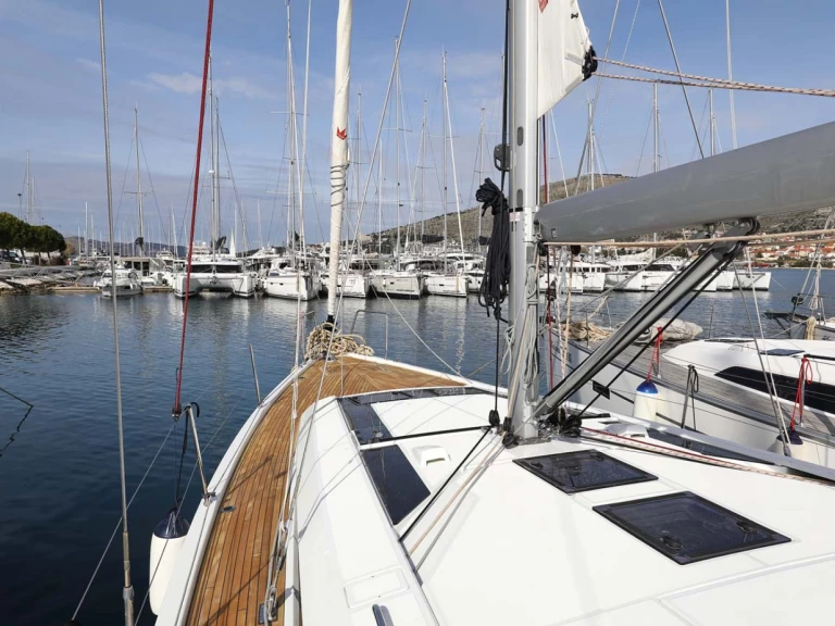 Segelboot mit oder ohne Skipper Bénéteau mieten in Lefkáda
