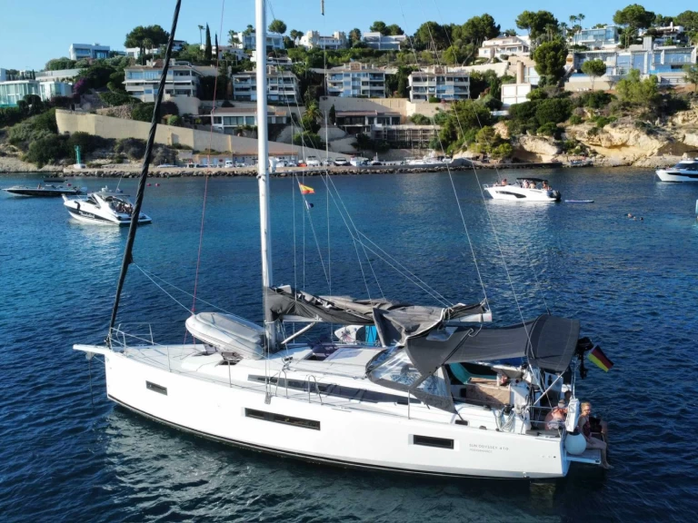 YachtCharter in Palma de Mallorca - Jeanneau Sun Odyssey 410 auf SamBoat