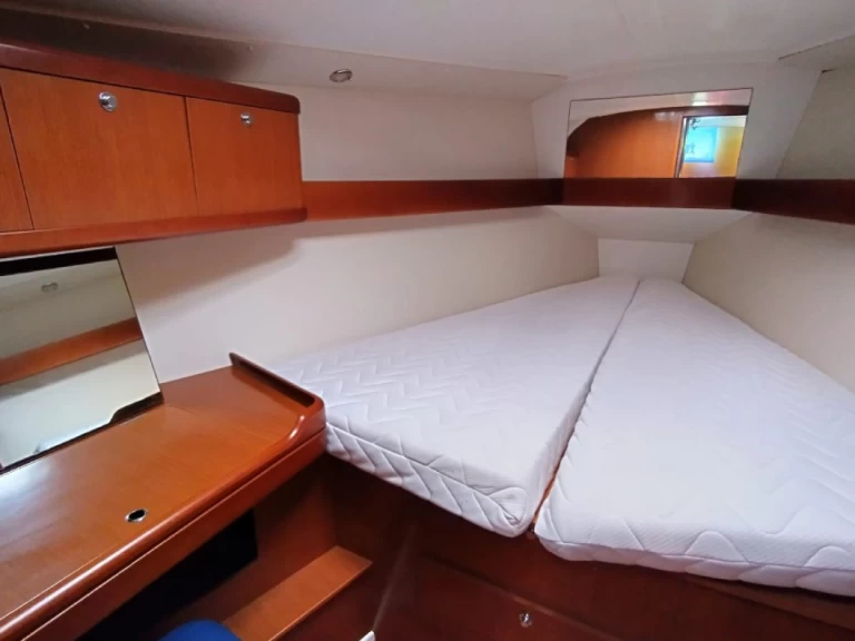 Boot mieten Saint-Quay-Portrieux günstig Oceanis 37