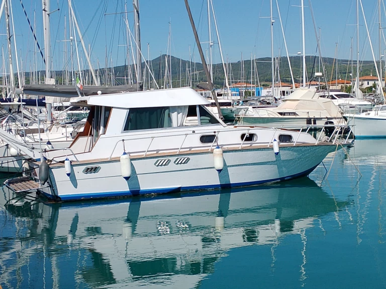 Motorboot mieten in Rosignano Solvay-Castiglioncello zum besten Preis