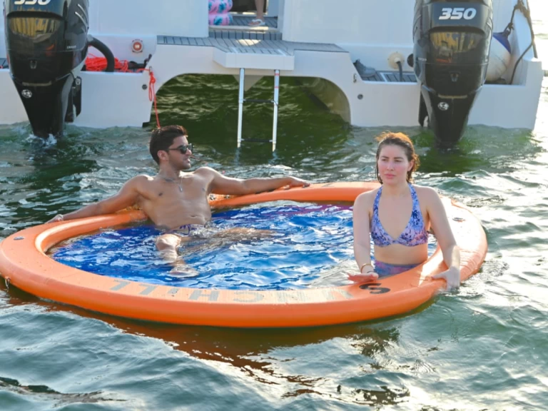 Catamaran 50 ft mieten Dubai