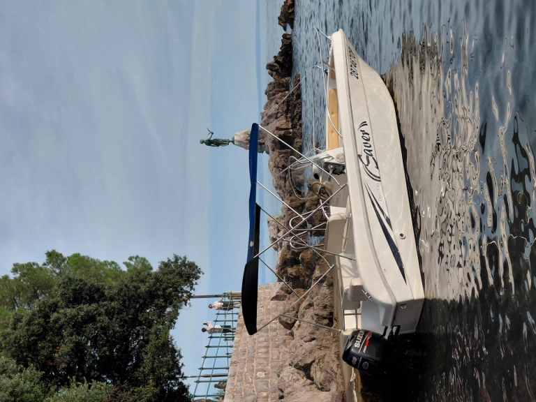 Motorboot mit oder ohne Skipper Saver mieten in Lovran
