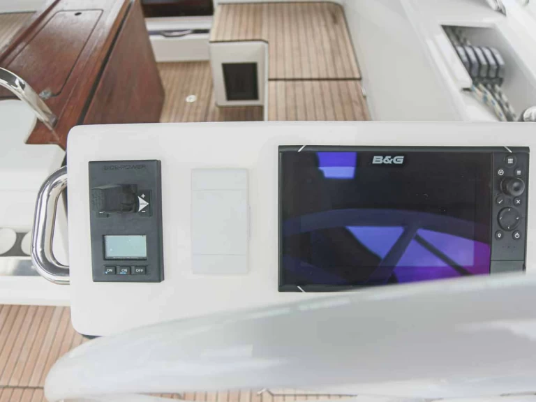 Ein Bavaria Bavaria C45 mieten in Gouviá