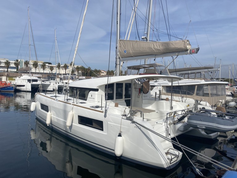 Katamaran mieten in Hyères - Lagoon Lagoon 40