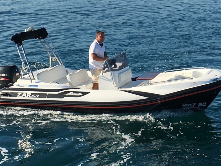 Schlauchboot mieten in Port de Pollença zum besten Preis