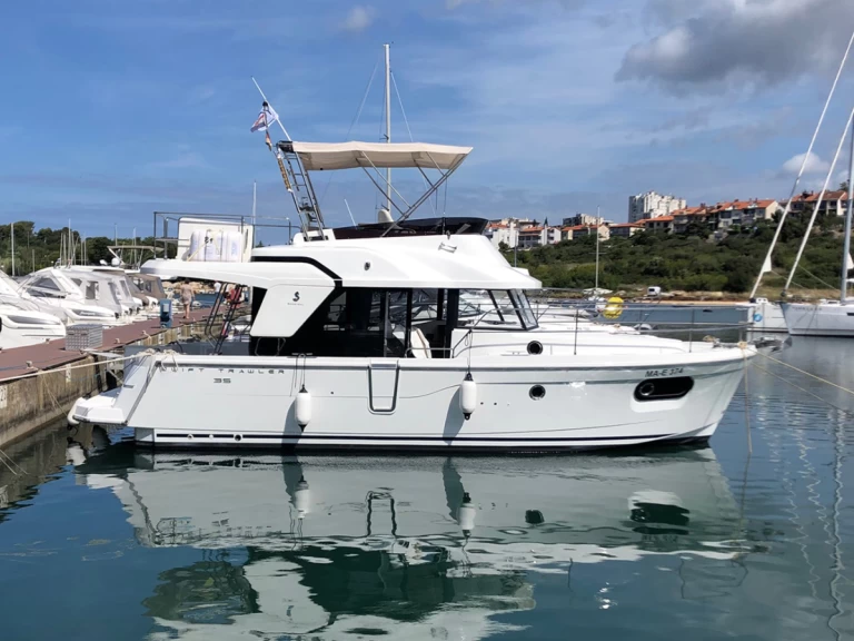 Motorboot mieten in Biograd na Moru zum besten Preis