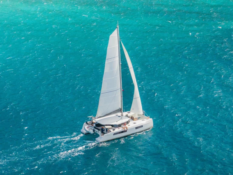 Ein Nautitech Nautitech 44 Open mieten in Road Town