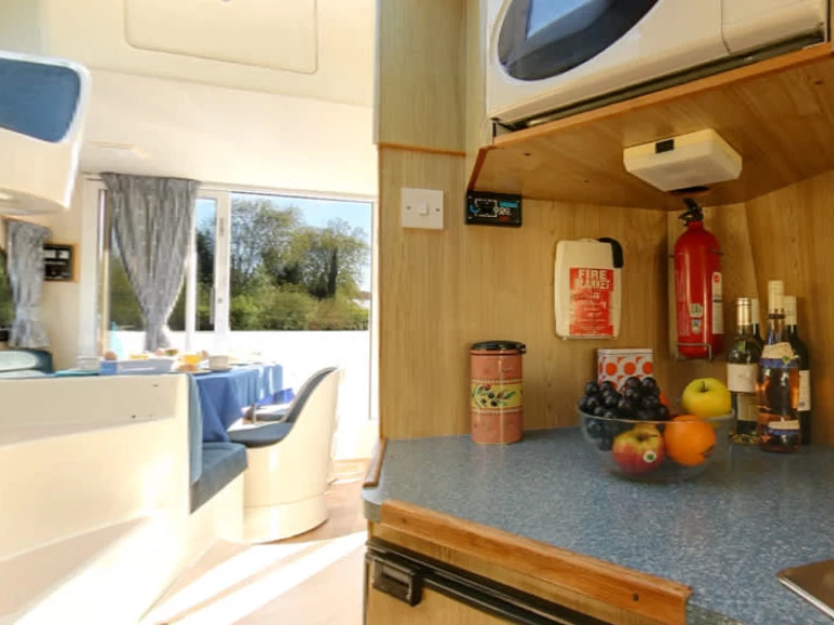 Motorboot mieten in Castelnaudary - Le Boat Caprice