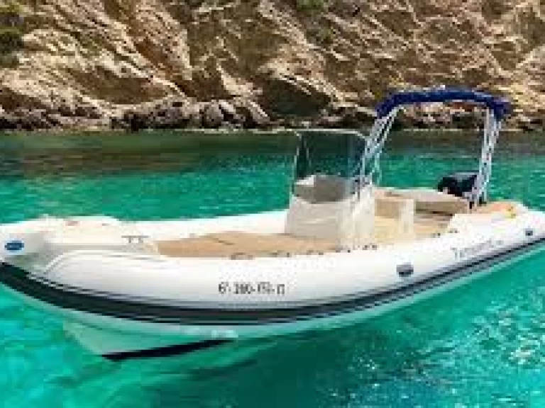 YachtCharter in Arzon - Capelli CAPELLI TEMPEST 700 auf SamBoat