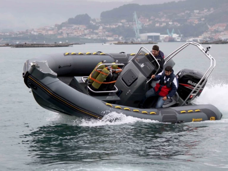 Ein Narwhal NARWHAL 670 mieten in Arzon