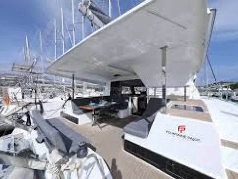 Katamaran mieten in Le Marin - Fountaine Pajot Isla 40