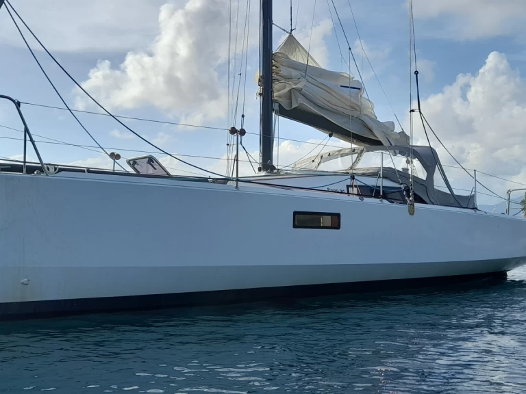 Bootsverleih Pogo Structures Pogo 30 Port de Fort-de-France Samboat