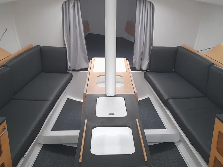 Vermietung Segelboot Pogo Structures mit Führerschein