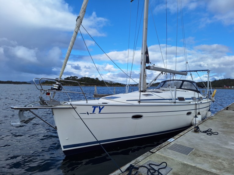 Segelboot mieten in Hjellestad - Bavaria Bavaria 39 Cruiser