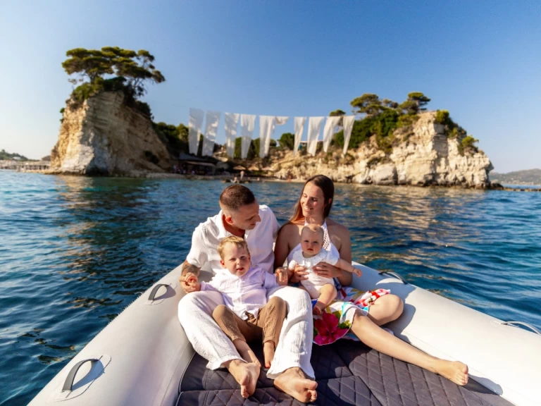 Ein Bsc BSC 61 mieten in Zakynthos