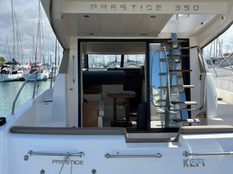 Motorboot mieten in Les Sables-d'Olonne - Jeanneau Prestige 350 Fly