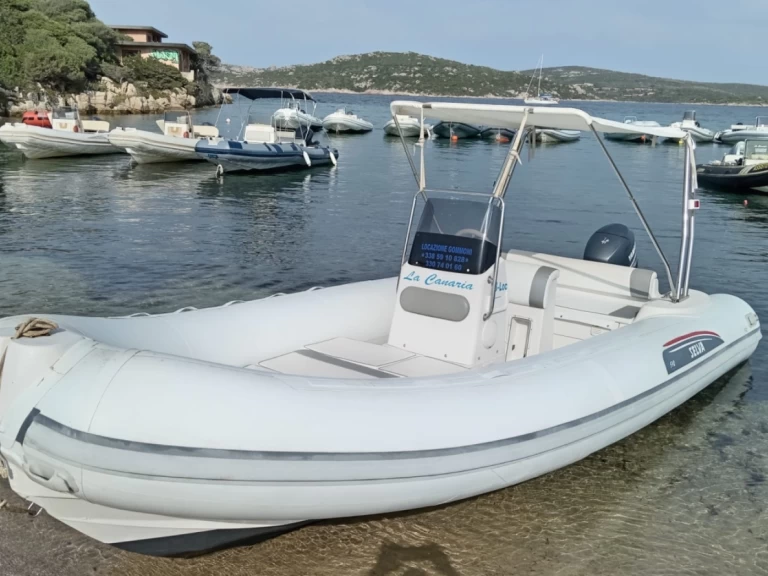 Ein Predator 585 Comfort mieten in Palau