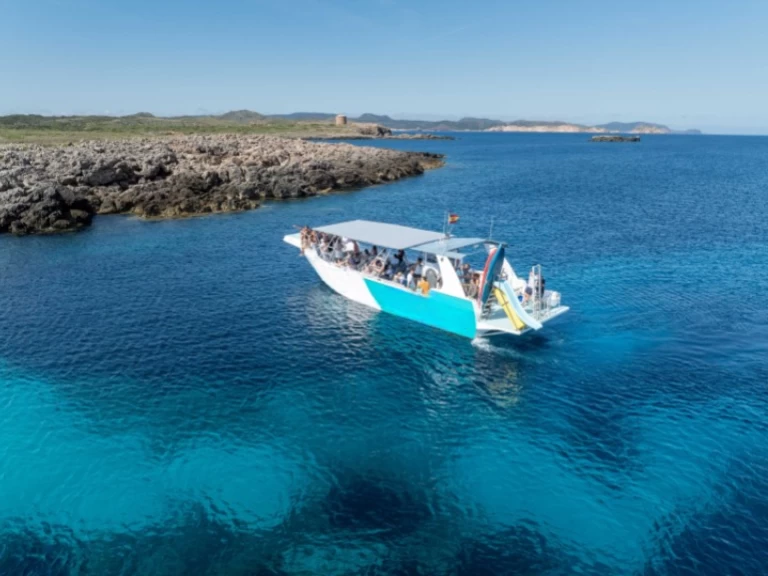 Ein Morago 1500 mieten in Fornells