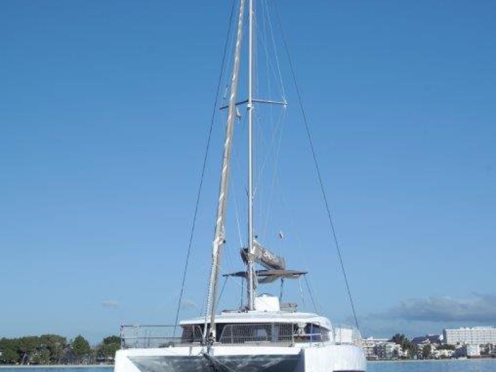 Katamaran mit oder ohne Skipper Bali Catamarans mieten in Nassau
