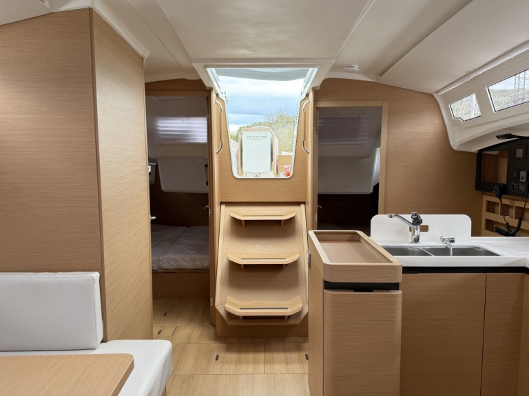 Segelboot mit oder ohne Skipper Jeanneau mieten in Rogoznica