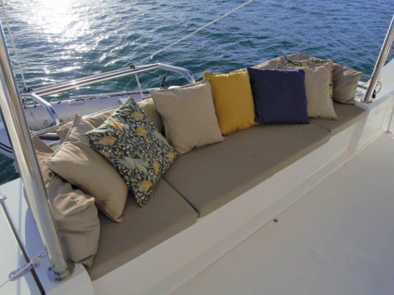 Ein Bali Catamarans Bali 4.5 mieten in Corazón de Jesús Island