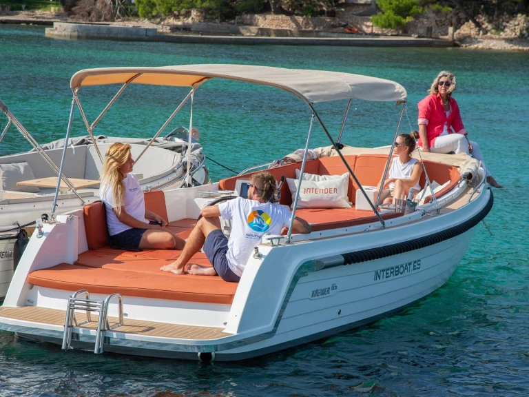 Boot mieten Port de Pollença günstig Intender 820