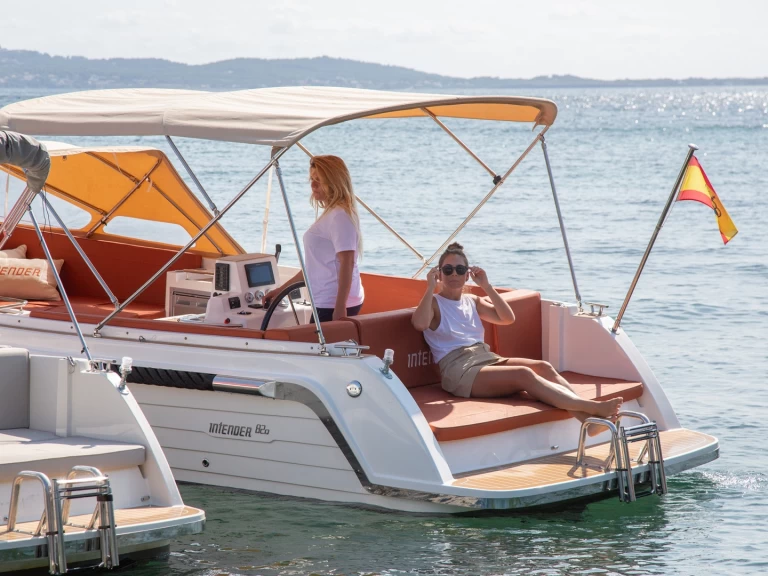 Bootsverleih Interboat Intender 820 Port de Pollença Samboat