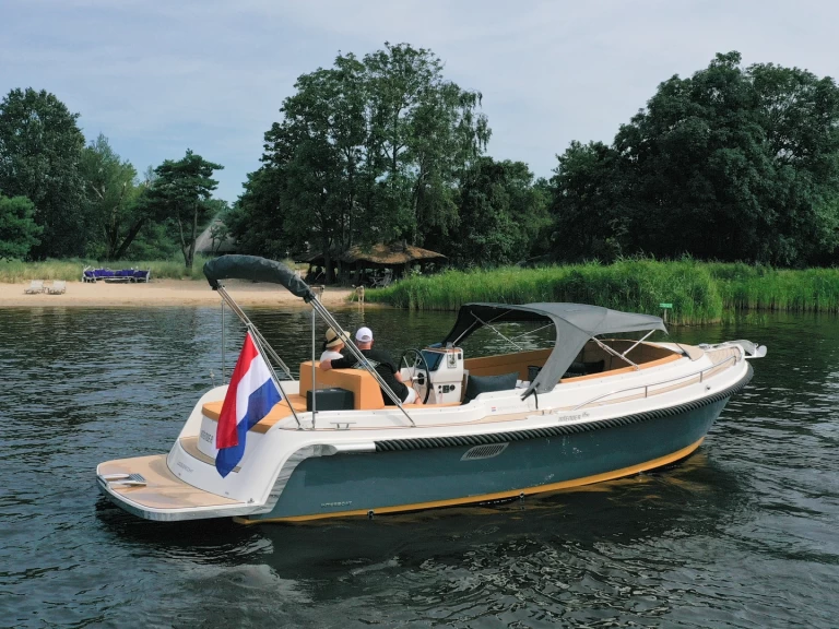 Motorboot mieten in Port de Pollença zum besten Preis